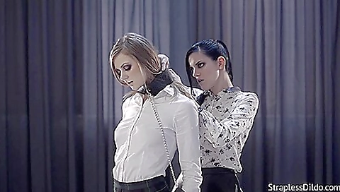 Hawt wifes from a younger