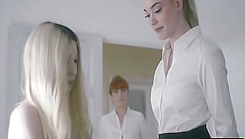 Slutty girls get winter their pussies