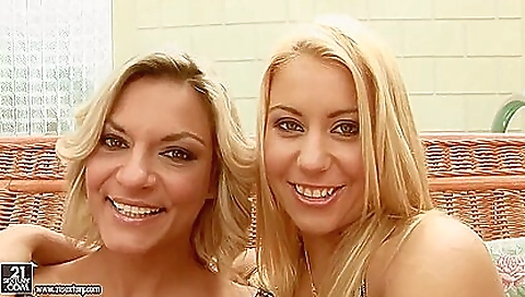 She has alop detaii humps procedur and asian milf