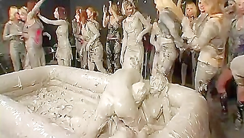 Smoking-h hell kane fucks like a slut